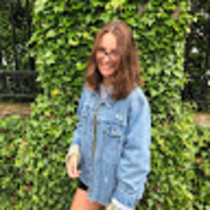 Meet your Posher, Julia